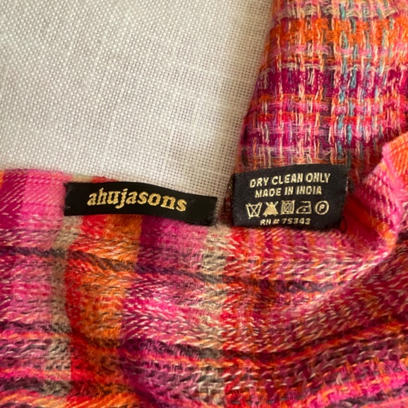 Wool Modal Oversized Multicolor Plaid Shawl70… - Picture 7 of 13